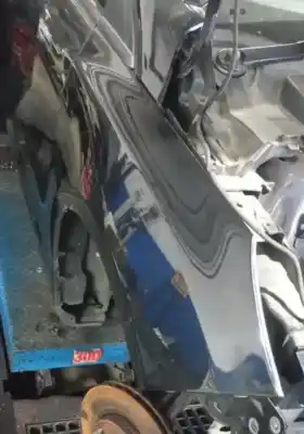 Peça sobressalente para automóvel em segunda mão guarda-lamas dianteiro direito por ford focus lim. (cb8) trend referências oem iam 2171302  