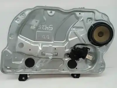 Pièce détachée automobile d'occasion LÉVE GLACE AVANT DROIT pour VOLKSWAGEN POLO (9N3)  Références OEM IAM 6Q2959801E  