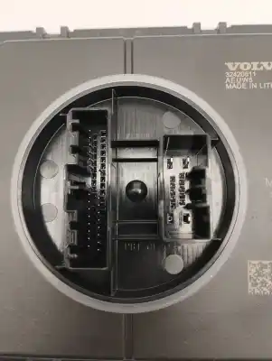 Pezzo di ricambio per auto di seconda mano centralina fari xenon per volvo xc60 core awd riferimenti oem iam 32420511  