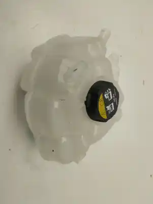 Second-hand car spare part coolant expansion tank for volvo xc60 core awd oem iam references 31465682  