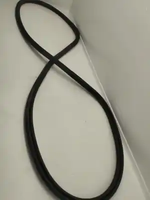 Peça sobressalente para automóvel em segunda mão junta vedante da porta por volvo xc60 core awd referências oem iam 32229249  