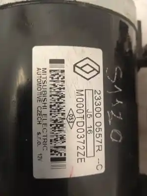 Pièce détachée automobile d'occasion  pour RENAULT CLIO IV (BH_)  Références OEM IAM 233000557R  