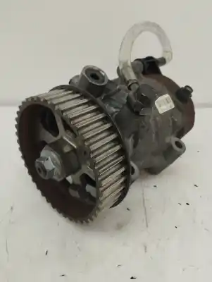 Second-hand car spare part injection pump for renault clio ii fase ii (b/cb0) base authentique 65 cv / 48 kw oem iam references 8200057225  