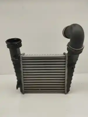 İkinci el araba yedek parçası INTERCOOLER için VOLKSWAGEN PASSAT B5.5 (3B3)  OEM IAM referansları 3B0145805D  