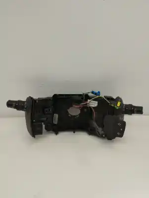 Автозапчастина б/у УПРАВЛІННЯ СВІТЛОМ для RENAULT SCENIC II  Посилання на OEM IAM 7701060400  