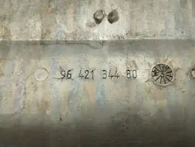 Pezzo di ricambio per auto di seconda mano pozzetto per peugeot 307 break / sw (s1) break xr riferimenti oem iam 9642134480  