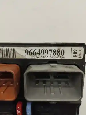 Recambio de automóvil de segunda mano de CAJA RELES / FUSIBLES para CITROEN C3 (F DESDE 11/2001)  referencias OEM IAM 9664997880  