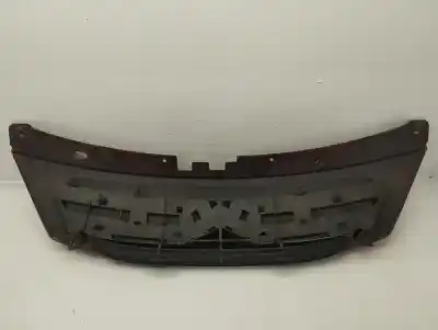 Second-hand car spare part front grille for citroen c3 (f desde 11/2001) 1.4 hdi /66kw oem iam references 9680094177  