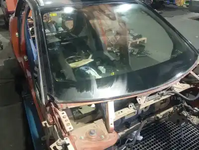 Recambio de automóvil de segunda mano de PARABRISAS para PEUGEOT 3008  referencias OEM IAM 1617361880  