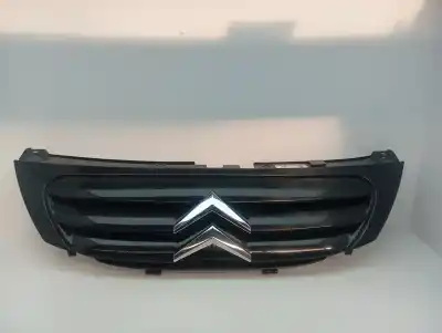 Recambio de automóvil de segunda mano de REJILLA DELANTERA para CITROEN C3 PLURIEL 1.4 referencias OEM IAM 9653053777  