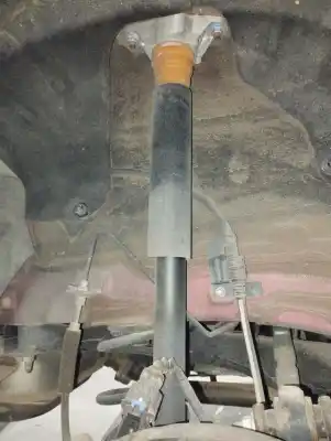 Автозапчасти б/у правый задний амортизатор за mazda cx-3 luxury ссылки oem iam bade28700