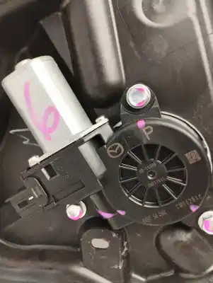 Автозапчастина б/у регулятор скла заднього правого для mazda cx-3 luxury посилання на oem iam bjs77297x  