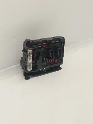 Second-hand car spare part fuse box unit for citroen c3 1.4 hdi exclusive oem iam references 9643498780  