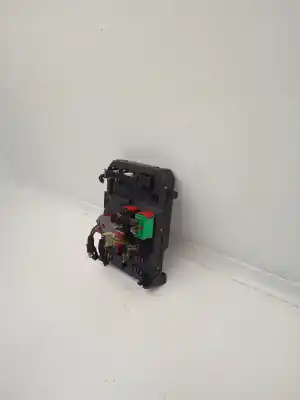 Second-hand car spare part fuse box unit for citroen c3 1.4 hdi exclusive oem iam references 9650585780  