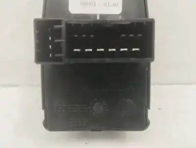 Second-hand car spare part left front power window switch for lancia ypsilon (101) 1.4 16v oro (10.2006->) oem iam references 735233509  