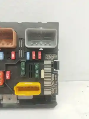 Second-hand car spare part fuse box unit for citroen c2 vtr oem iam references 9661707880  
