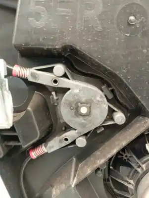 Second-hand car spare part passenger side right window regulator for ford fiesta (cb1) titanium oem iam references 8a6114553a  