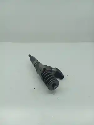 Peça sobressalente para automóvel em segunda mão injetor por volkswagen passat b6 variant (3c5) 2.0 tdi 16v referências oem iam 000130073sx Peça sobressalente para automóvel em segunda mão injetor por volkswagen passat b6 variant (3c5) 2.0 tdi 16v referências oem iam 000130073sx