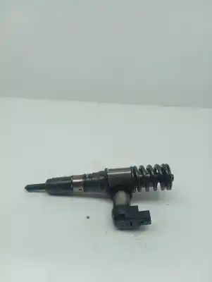 Автозапчастина б/у инжектор для volkswagen passat b6 variant (3c5) 2.0 tdi 16v посилання на oem iam 000130073sx   Автозапчастина б/у инжектор для volkswagen passat b6 variant (3c5) 2.0 tdi 16v посилання на oem iam 000130073sx