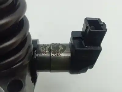 Peça sobressalente para automóvel em segunda mão injetor por volkswagen passat b6 variant (3c5) 2.0 tdi 16v referências oem iam 000130073sx   Peça sobressalente para automóvel em segunda mão injetor por volkswagen passat b6 variant (3c5) 2.0 tdi 16v referências oem iam 000130073sx