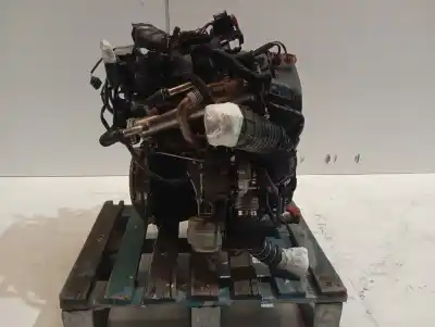 Автозапчасти б/у ПОЛНЫЙ ДВИГАТЕЛЬ за AUDI A4 BERLINA (8E)  ссылки OEM IAM   