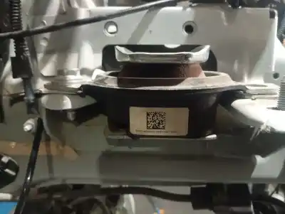 Second-hand car spare part left engine support for fiat panda (319) red oem iam references 005210910900  