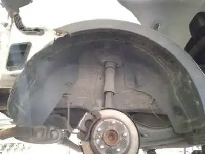 Piesă de schimb auto la mâna a doua apãrãtoare roti dreapta spate pentru kia sportage drive 4x2 referințe oem iam 868223u000