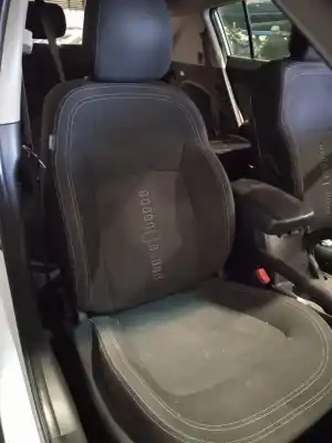 Piesă de schimb auto la mâna a doua scaunul din fațã partea dreaptã pentru kia sportage drive 4x2 referințe oem iam 