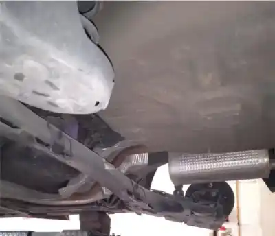 Pezzo di ricambio per auto di seconda mano asse posteriore per opel corsa c edition riferimenti oem iam   