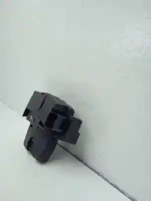 Pezzo di ricambio per auto di seconda mano baule / serratura del cancello per opel corsa c edition riferimenti oem iam 3644675  