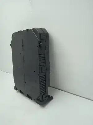 Pezzo di ricambio per auto di seconda mano scatola relè/fusibili per opel corsa c edition riferimenti oem iam 9830707680  