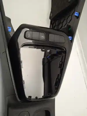 Second-hand car spare part center armrest for opel corsa c edition oem iam references 9829535180  