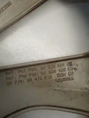 Piesă de schimb auto la mâna a doua capace roti pentru opel corsa c edition referințe oem iam 9832850180  