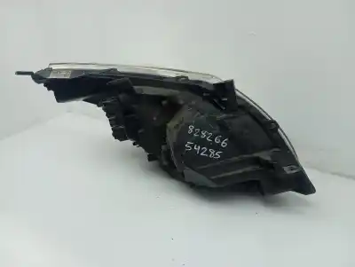 Second-hand car spare part left headlight for toyota verso active oem iam references 811500f090  
