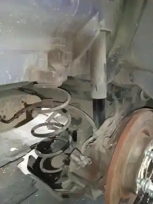 Pezzo di ricambio per auto di seconda mano Ammortizzatore Posteriore Destro per CITROEN C4 PICASSO Attraction Riferimenti OEM IAM 9817404780  