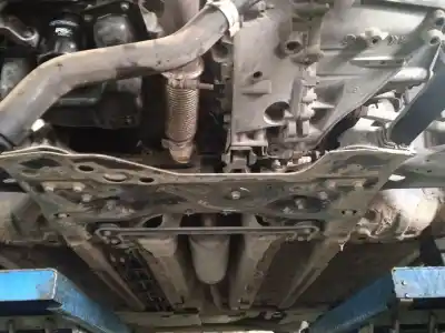 Автозапчастина б/у передня вісь для citroen c4 picasso attraction посилання на oem iam 9677071680  