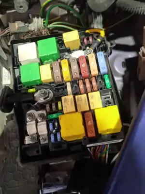 Автозапчасти б/у блок реле/предохранителей за CITROEN C4 PICASSO Attraction ссылки OEM IAM 9804848580  