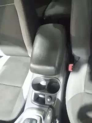 Tweedehands auto-onderdeel midden armsteun voor ford focus lim. (cb8) trend oem iam-referenties 1835225