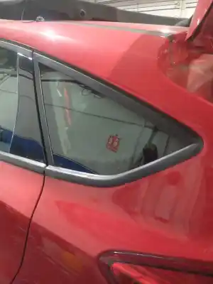 Peça sobressalente para automóvel em segunda mão vidro de custódia triangular traseiro esquerdo por ford focus lim. (cb8) trend referências oem iam 1786436  