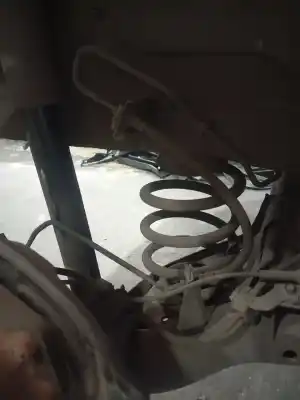 Second-hand car spare part Right Rear Shock Absorber for NISSAN LEAF N-Connecta OEM IAM references E62105SJ1A  