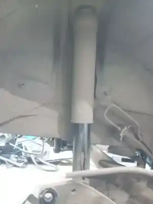 Peça sobressalente para automóvel em segunda mão amortecedor traseiro direito por nissan leaf n-connecta referências oem iam e62105sj1a  