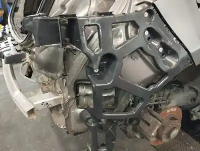 Peça sobressalente para automóvel em segunda mão plásticos por renault megane iii berlina 5 p dynamique referências oem iam 850440006r