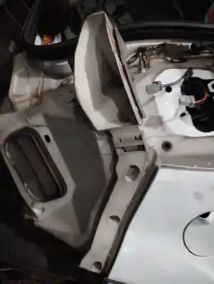 Peça sobressalente para automóvel em segunda mão plásticos por ford kuga (cbv) trend referências oem iam 8v4117a881a