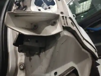 Pezzo di ricambio per auto di seconda mano plastica per ford kuga (cbv) trend riferimenti oem iam 8v4117a881a  