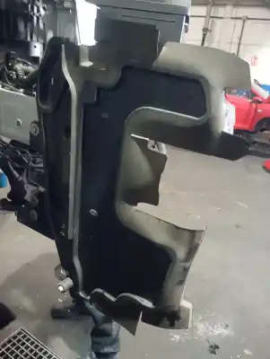 Pezzo di ricambio per auto di seconda mano plastica per citroen c3 1.0 vti riferimenti oem iam 7104lv  