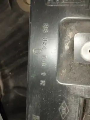 Pezzo di ricambio per auto di seconda mano plastica per renault laguna iii expression riferimenti oem iam 852880002r  