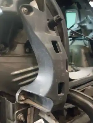 Peça sobressalente para automóvel em segunda mão plásticos por peugeot 3008 monospace (0u_) 1.6 bluehdi 120 referências oem iam 9685552577