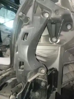 Peça sobressalente para automóvel em segunda mão plásticos por peugeot 3008 monospace (0u_) 1.6 bluehdi 120 referências oem iam 9685552477