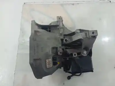 Pezzo di ricambio per auto di seconda mano riduttore per ford focus lim. (cb8) trend riferimenti oem iam cv6r7002bbb  