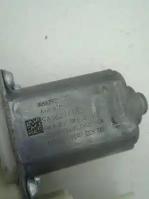 Pezzo di ricambio per auto di seconda mano alzacristalli anteriore destro per citroen c4 picasso attraction riferimenti oem iam 9816272430  